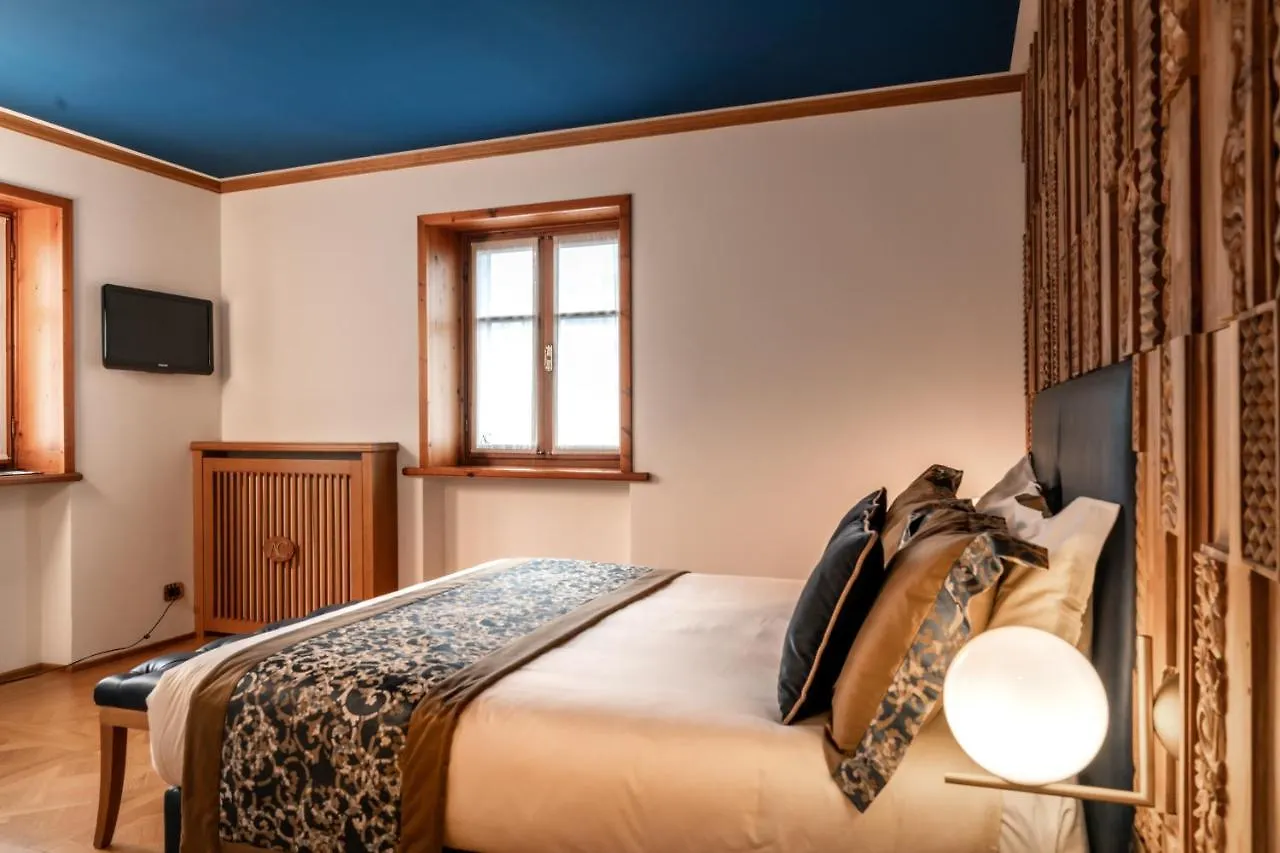 קורטינה ד'אמפזו Ambra Cortina Luxury&Fashion Hotel  קורטינה ד'אמפזו