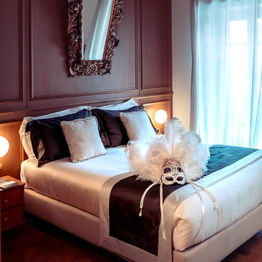 Ambra Cortina Luxury&Fashion Hotel Cortina d'Ampezzo 4*,