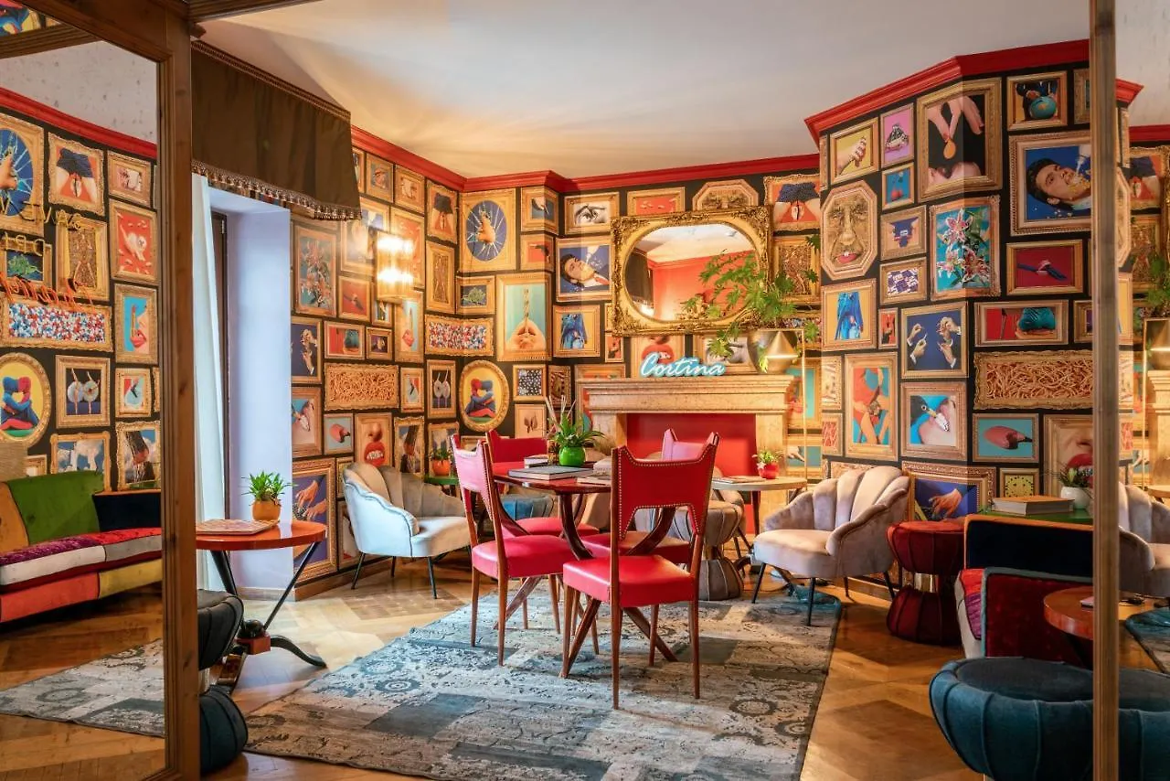 Ambra Cortina Luxury&Fashion Hotel Cortina d'Ampezzo 4*,